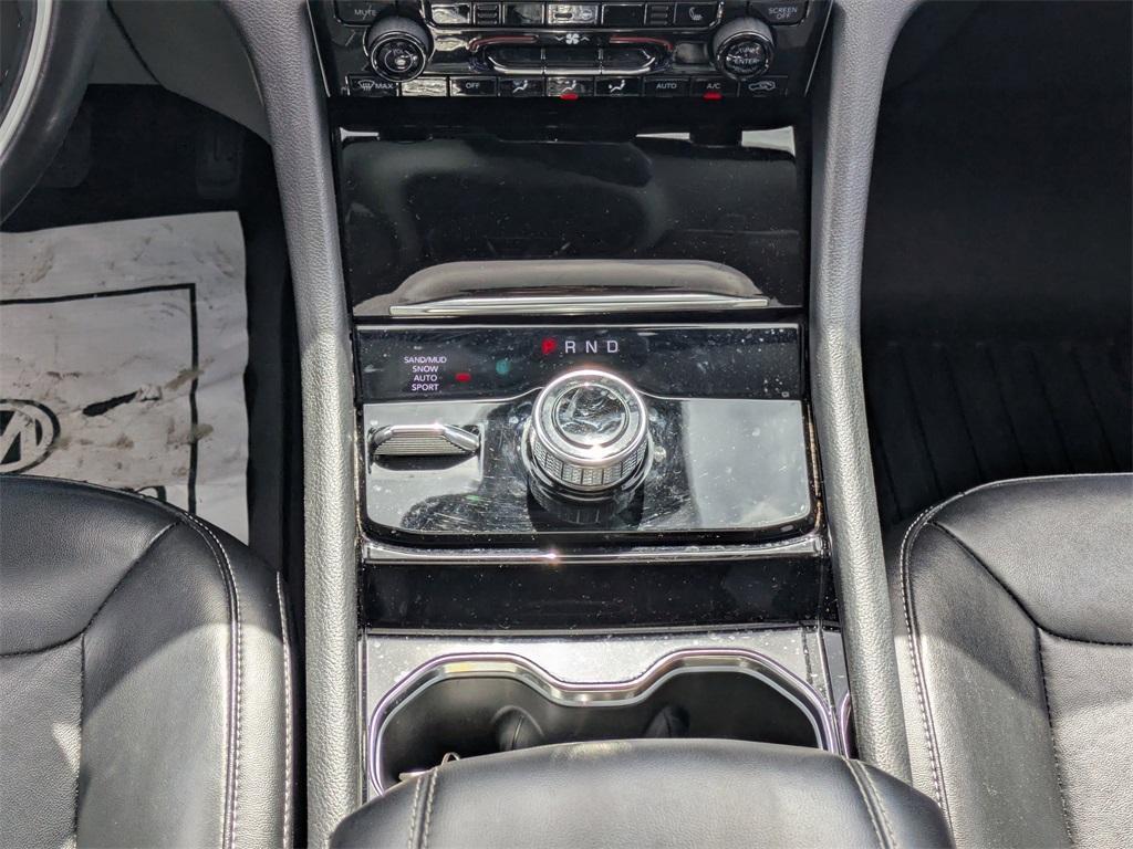 used 2021 Jeep Grand Cherokee L car, priced at $30,000