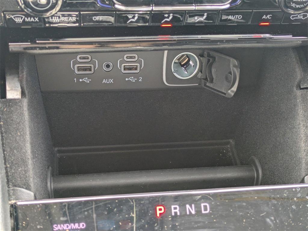 used 2021 Jeep Grand Cherokee L car, priced at $30,000