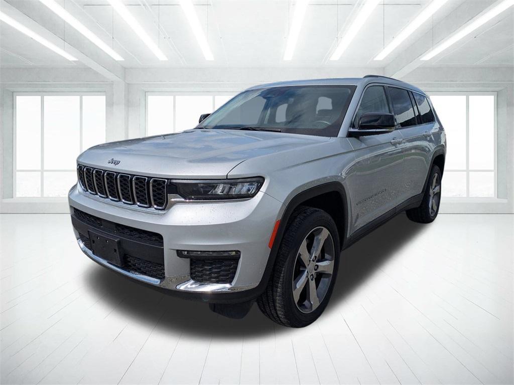 used 2021 Jeep Grand Cherokee L car, priced at $30,000
