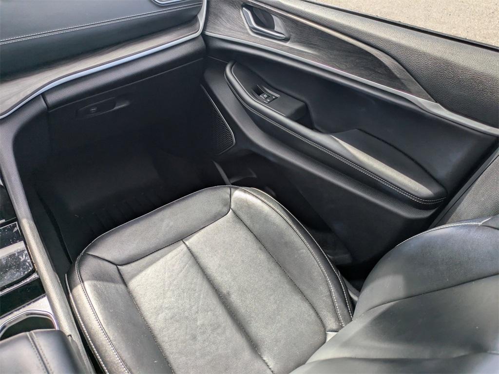 used 2021 Jeep Grand Cherokee L car, priced at $30,000