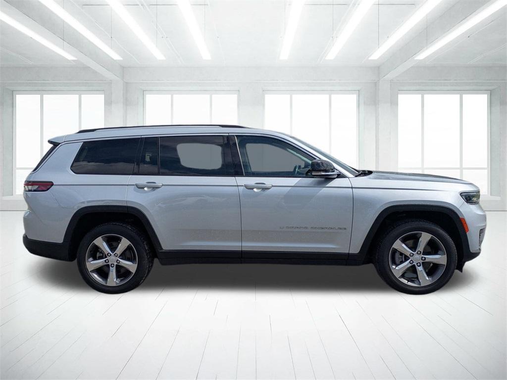 used 2021 Jeep Grand Cherokee L car, priced at $30,000