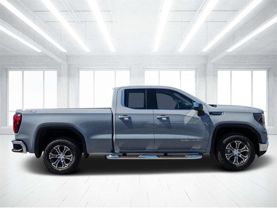 new 2025 GMC Sierra 1500 car, priced at $56,500