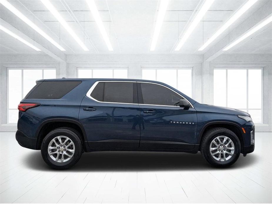 used 2022 Chevrolet Traverse car, priced at $26,975