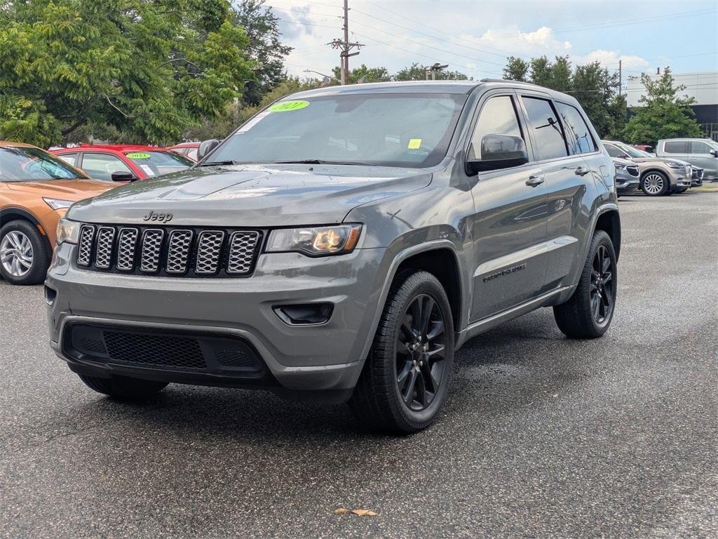 used 2021 Jeep Grand Cherokee car, priced at $21,884