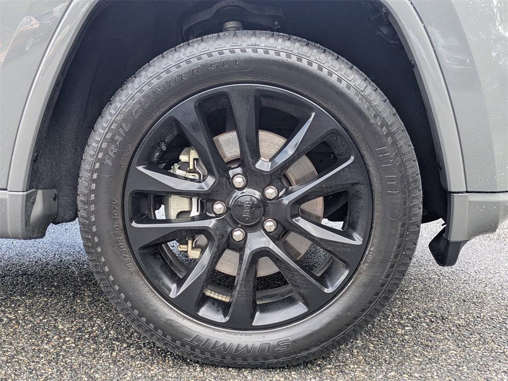 used 2021 Jeep Grand Cherokee car, priced at $21,884