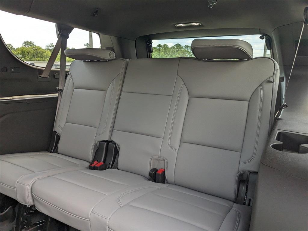 new 2025 GMC Yukon XL car, priced at $81,605