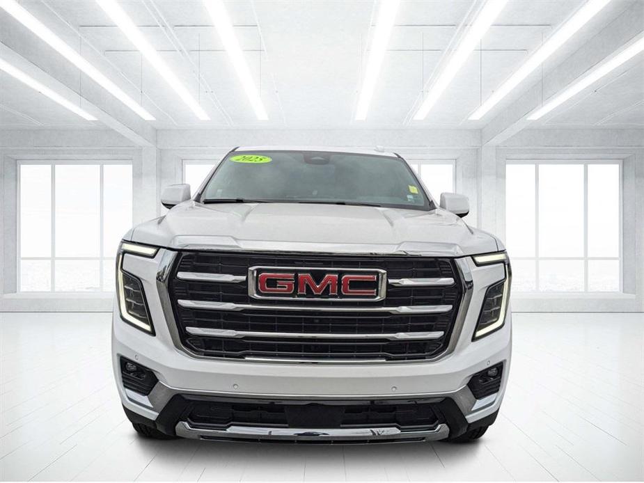 new 2025 GMC Yukon car, priced at $68,895