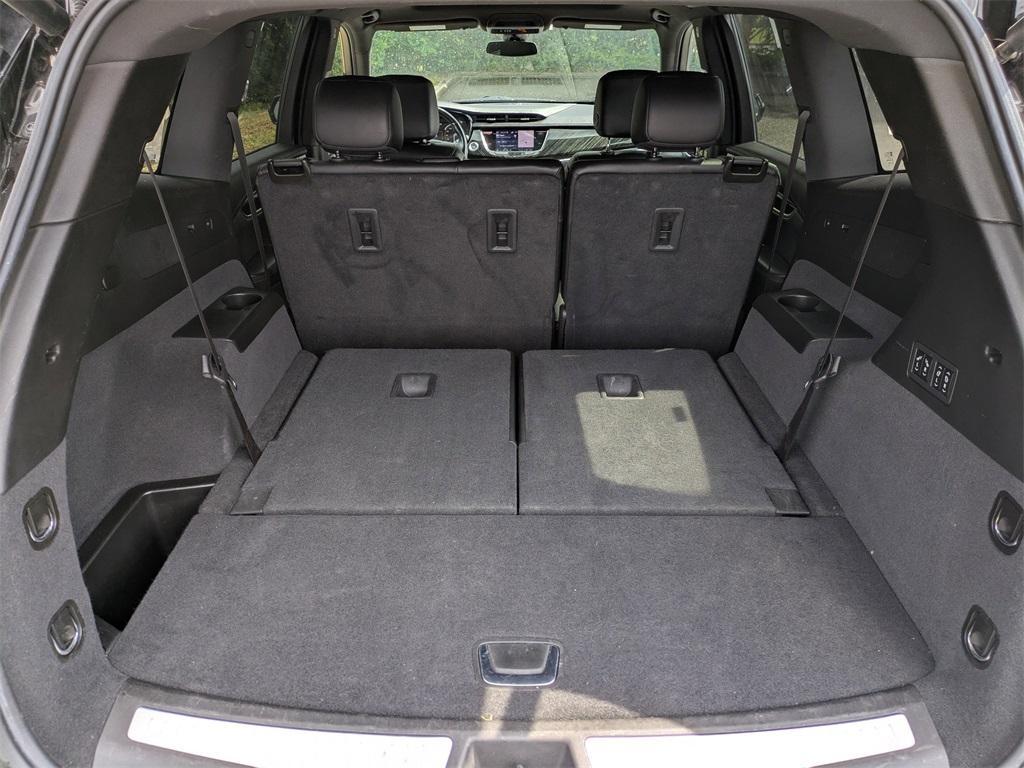 used 2023 Cadillac XT6 car, priced at $31,640