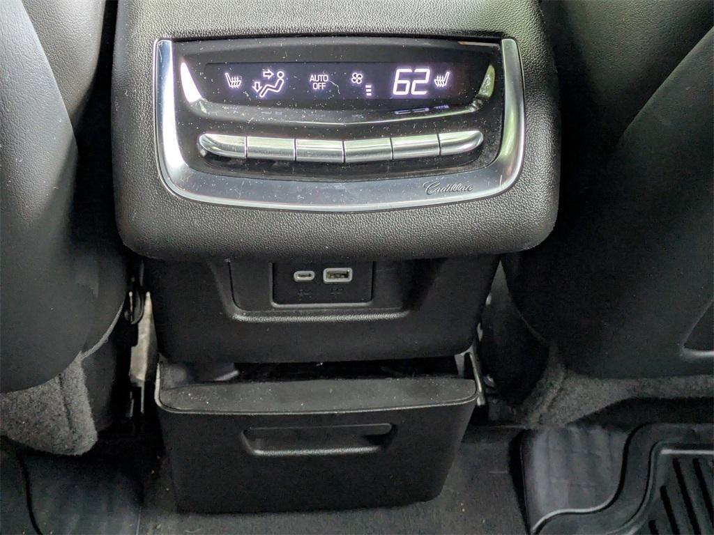 used 2023 Cadillac XT6 car, priced at $31,640