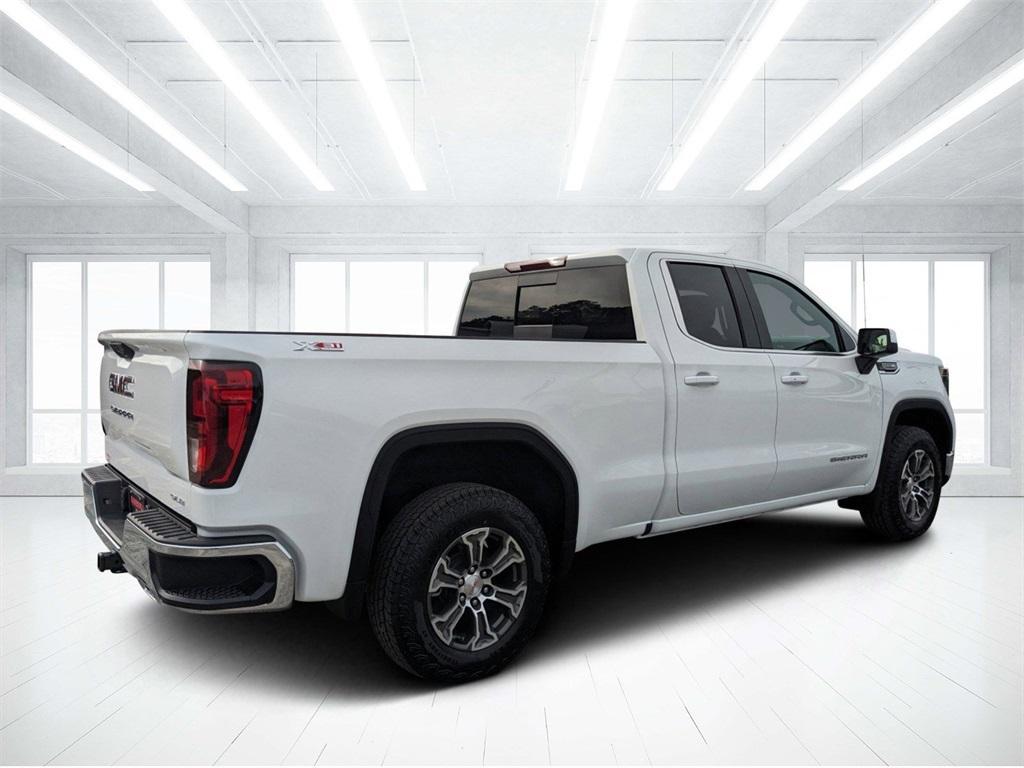 new 2025 GMC Sierra 1500 car, priced at $55,500