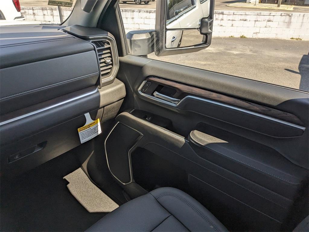 new 2025 GMC Sierra 2500 car, priced at $78,509