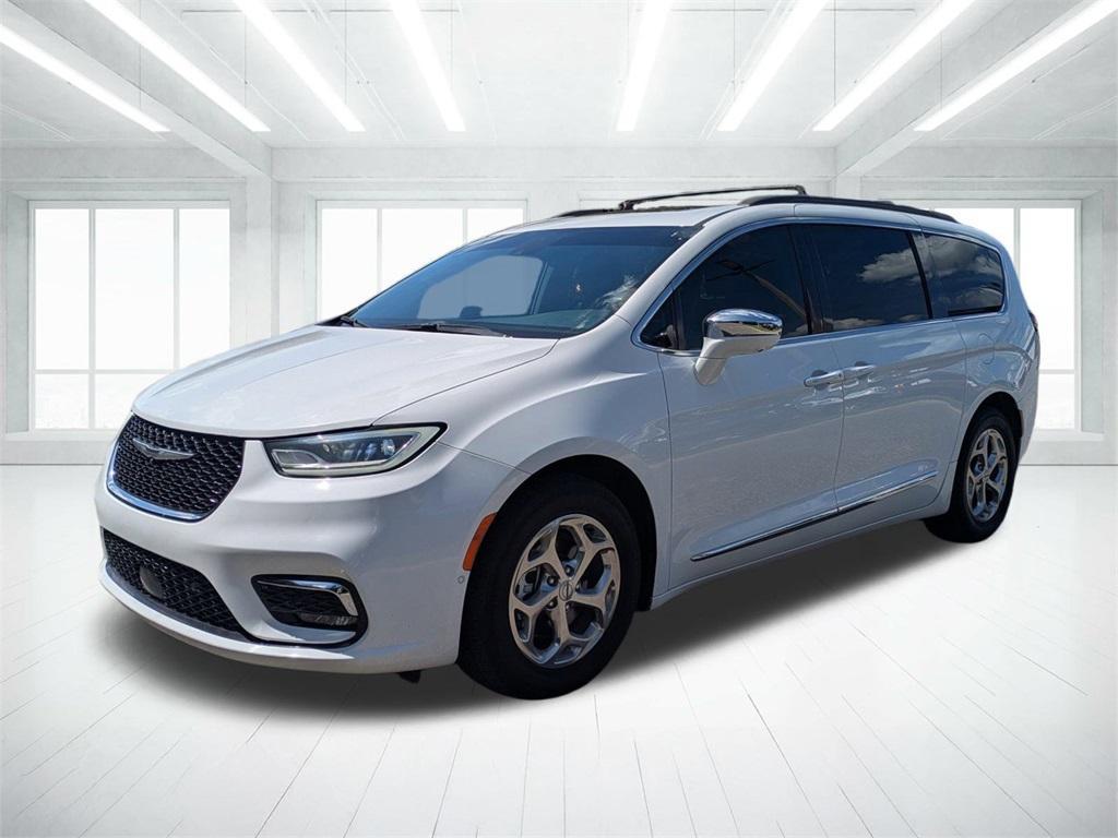 used 2022 Chrysler Pacifica car, priced at $25,627