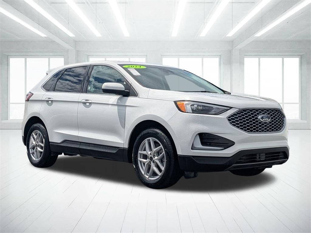 used 2024 Ford Edge car, priced at $23,500