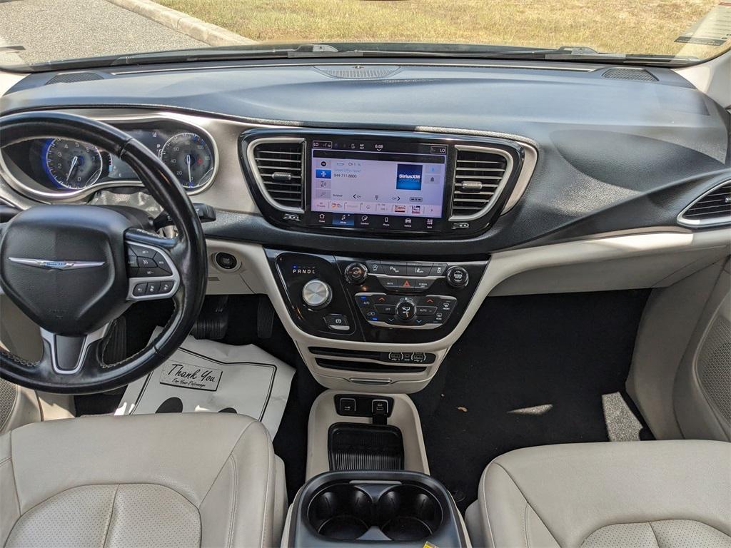 used 2021 Chrysler Pacifica car, priced at $22,463