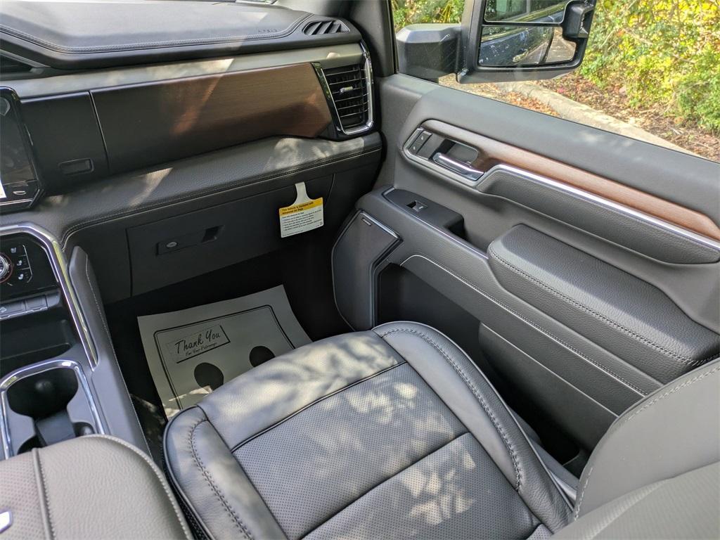 new 2026 GMC Sierra 2500 car, priced at $80,424