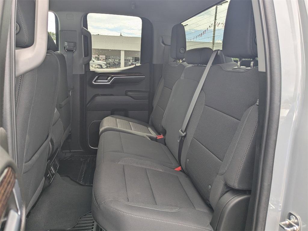 used 2024 GMC Sierra 1500 car, priced at $38,500
