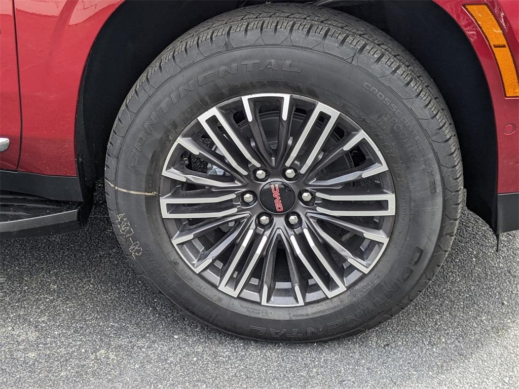 new 2025 GMC Yukon XL car, priced at $73,549