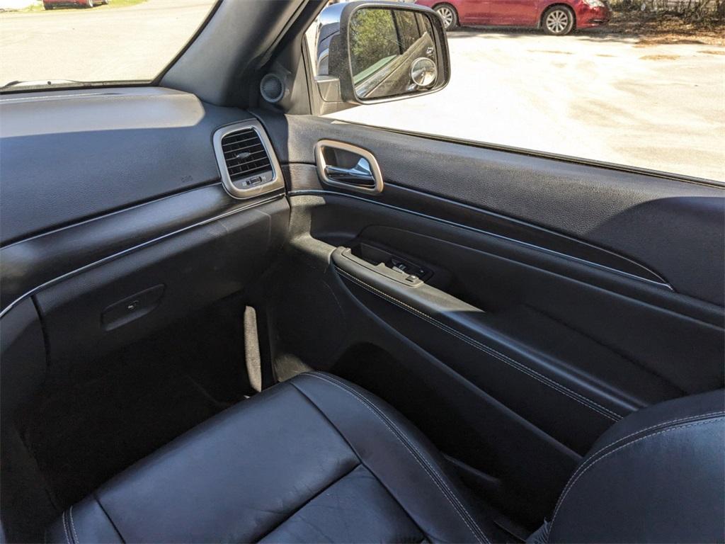 used 2014 Jeep Grand Cherokee car, priced at $11,648