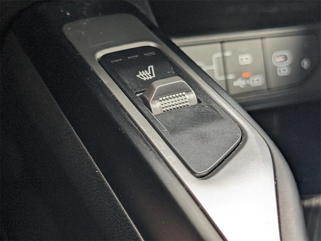 used 2024 Kia Sorento car, priced at $28,991
