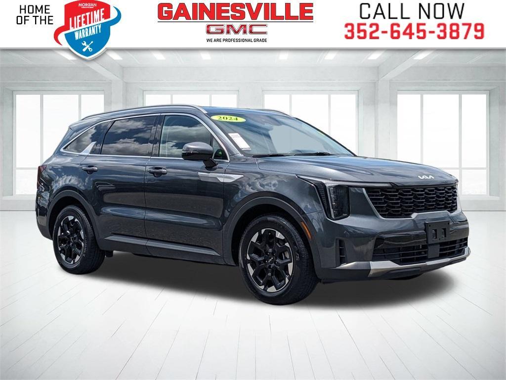 used 2024 Kia Sorento car, priced at $29,233