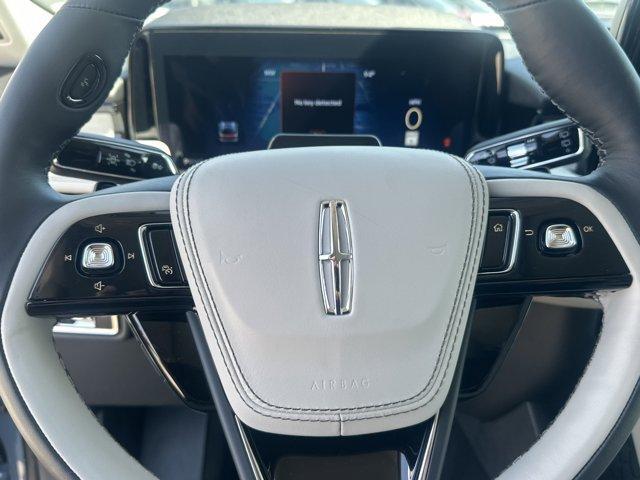 new 2025 Lincoln Aviator car, priced at $71,400