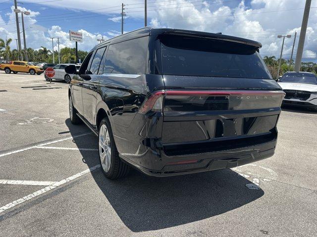 new 2025 Lincoln Navigator L car, priced at $111,295