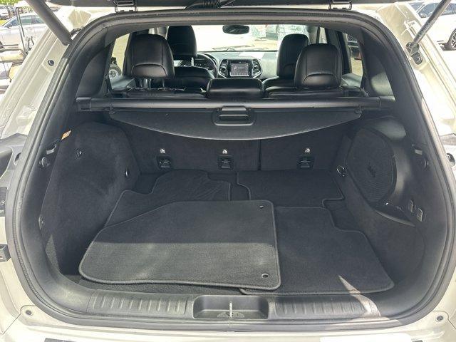 used 2019 Jeep Cherokee car, priced at $18,995