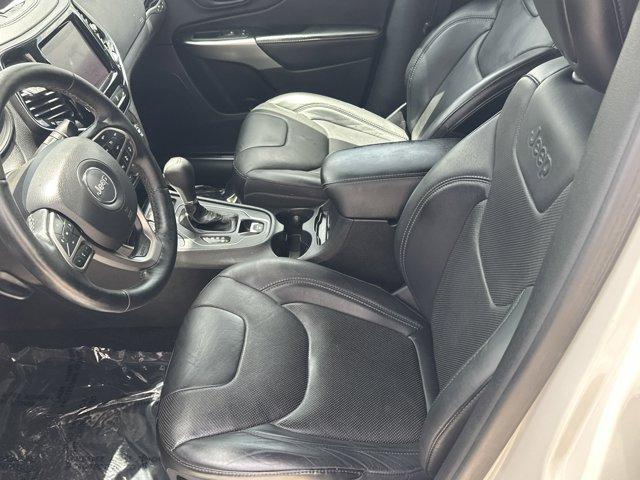 used 2019 Jeep Cherokee car, priced at $18,995