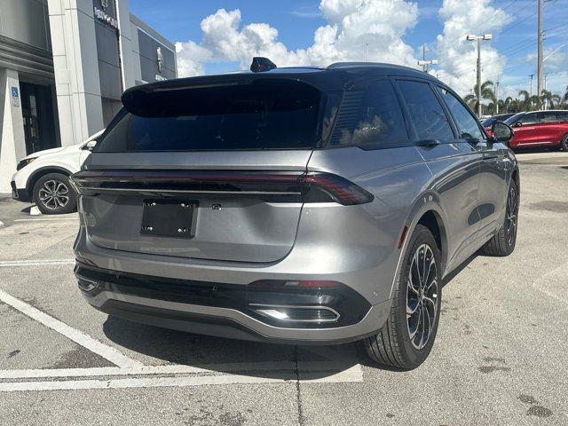 new 2024 Lincoln Nautilus car, priced at $52,747