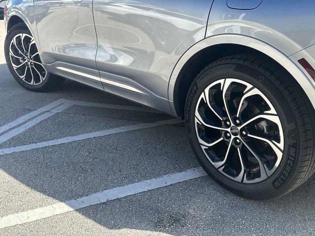 new 2024 Lincoln Nautilus car, priced at $52,747