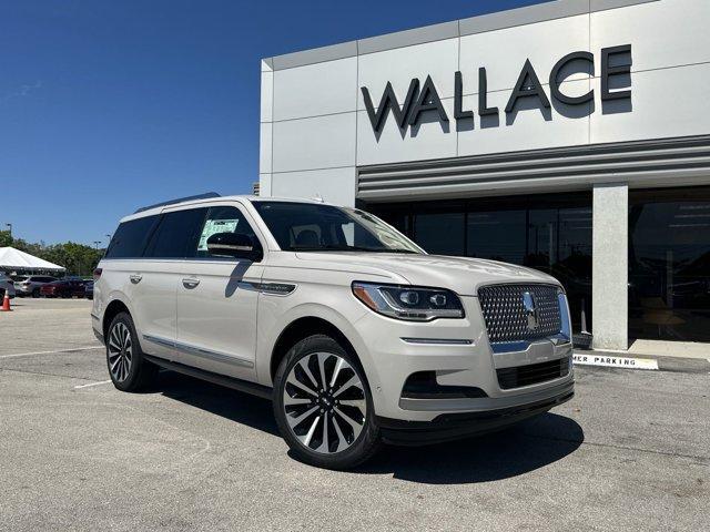 new 2024 Lincoln Navigator car, priced at $102,019