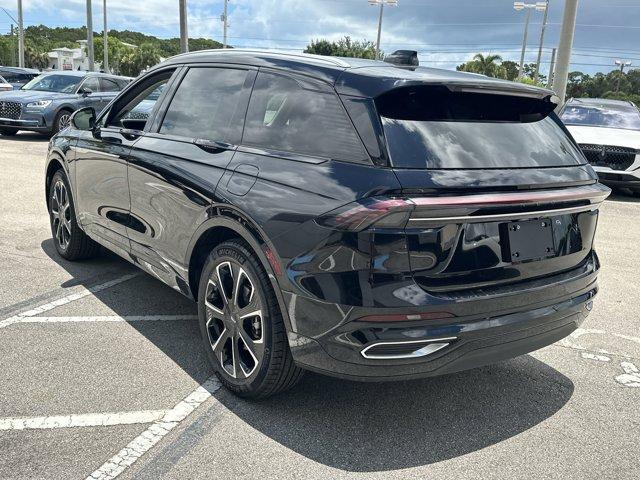 new 2025 Lincoln Nautilus car, priced at $64,875