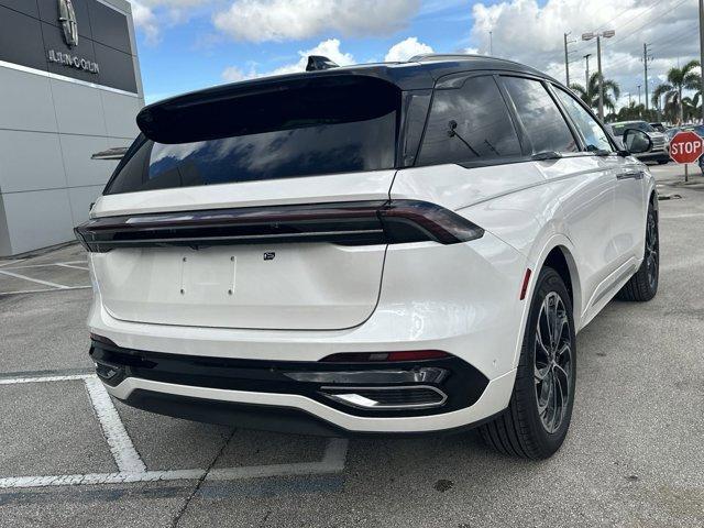 new 2024 Lincoln Nautilus car, priced at $53,467