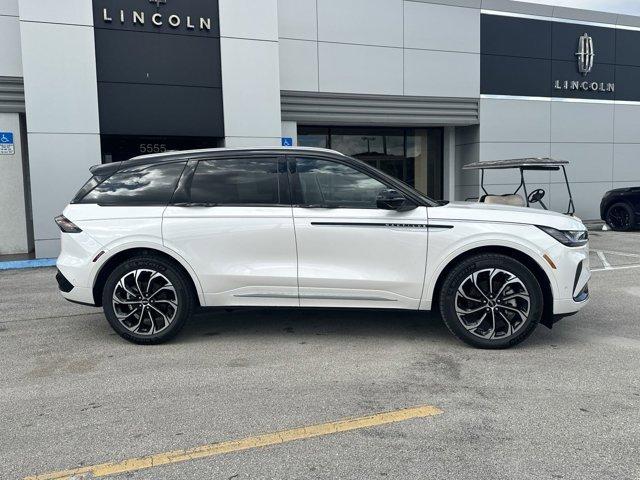 new 2024 Lincoln Nautilus car, priced at $53,467