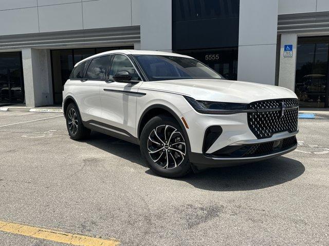 new 2025 Lincoln Nautilus car, priced at $57,619