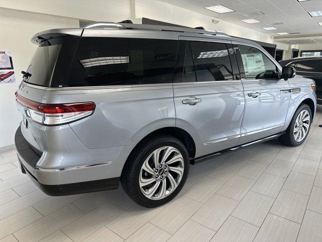 new 2023 Lincoln Navigator car, priced at $90,270