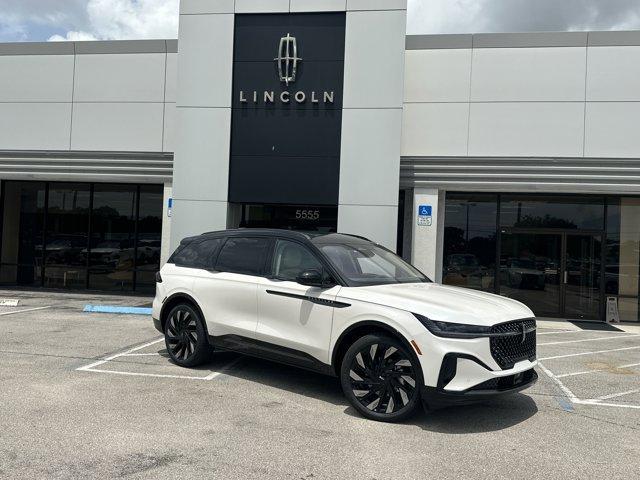 new 2025 Lincoln Nautilus car, priced at $62,837