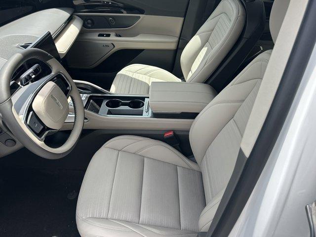 new 2025 Lincoln Nautilus car, priced at $61,877