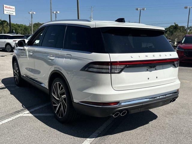 new 2025 Lincoln Aviator car, priced at $81,115