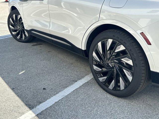 new 2024 Lincoln Nautilus car, priced at $66,000