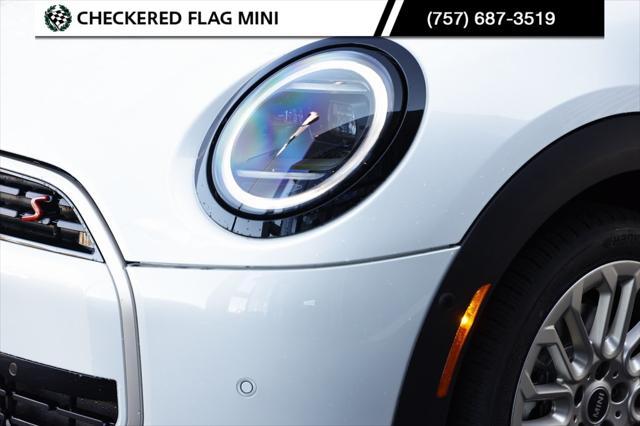 new 2025 MINI Hardtop car, priced at $39,345