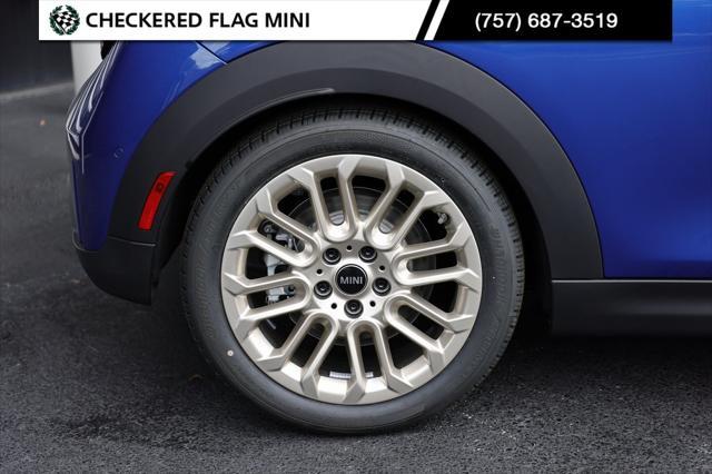 used 2025 MINI Hardtop car, priced at $33,450