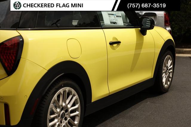 new 2025 MINI Hardtop car, priced at $38,770