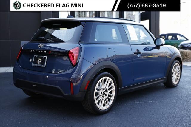 used 2025 MINI Hardtop car, priced at $32,990