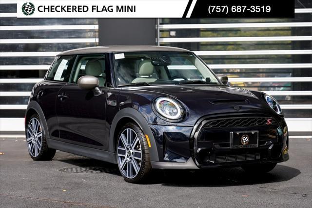 used 2024 MINI Hardtop car, priced at $30,990