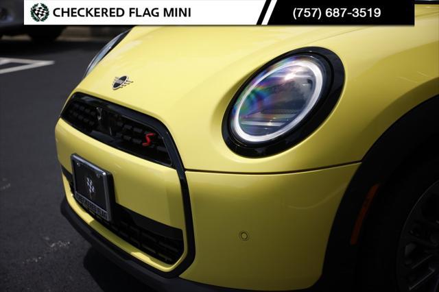 new 2025 MINI Hardtop car, priced at $36,735