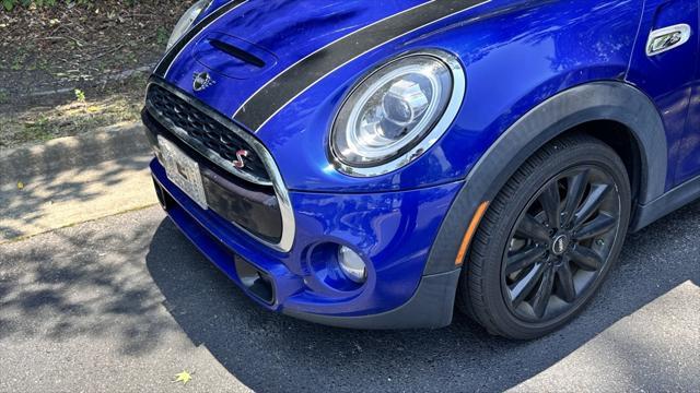 used 2019 MINI Hardtop car, priced at $18,999