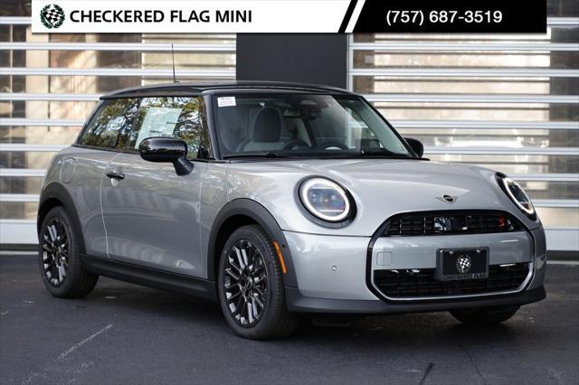 new 2025 MINI Hardtop car, priced at $35,680