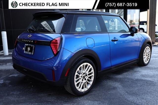 new 2025 MINI Hardtop car, priced at $39,370