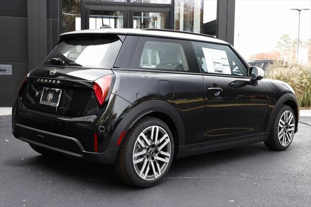 new 2025 MINI Hardtop car, priced at $32,930